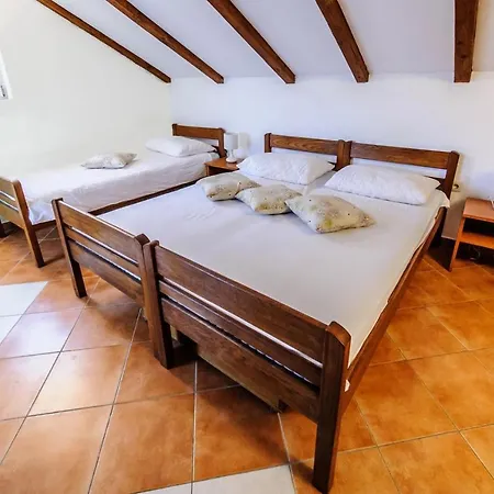 Bed & Breakfast & Lucie *