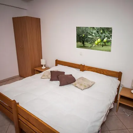 Bed & Breakfast & Lucie Posedarje